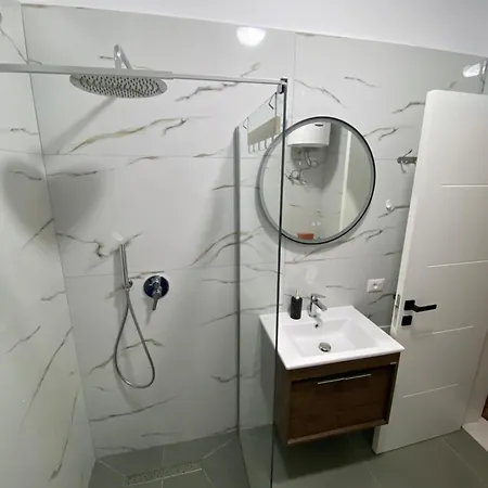 Royal Apartment *