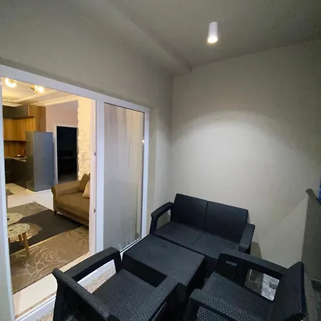 Apartment Royal Golem (Tirana)