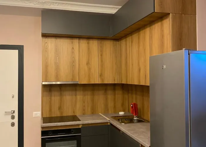 Royal Apartmán Golem (Tirana)